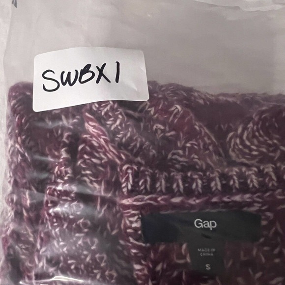 Gap Sweater Womens Small Red Maroon Long Sleeve Chunky Knit V-Neck Pull Over - Picture 7 of 7